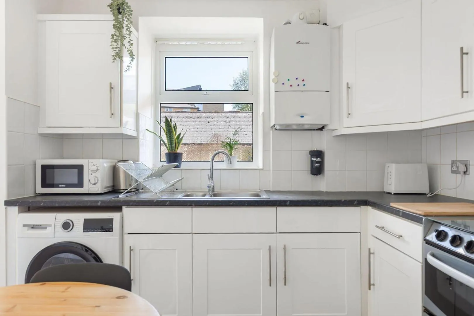 Guestready - Lovely Haven With A Private Garden London